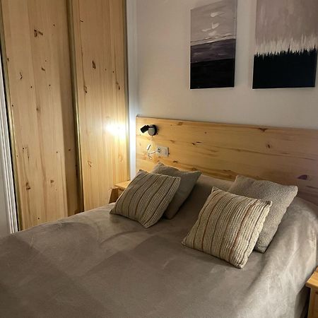 Linmarko Apartamento En Centro De Торевьиа Экстерьер фото