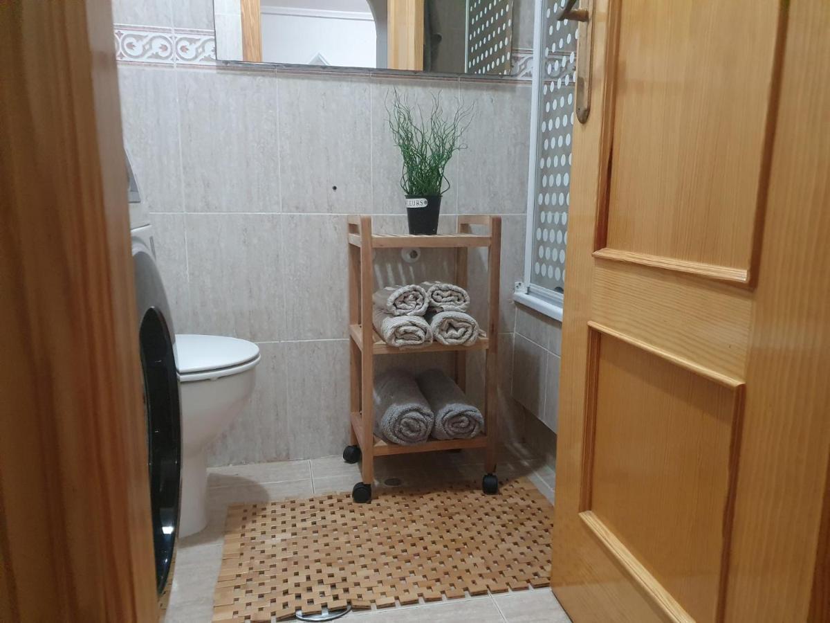 Linmarko Apartamento En Centro De Торевьиа Экстерьер фото