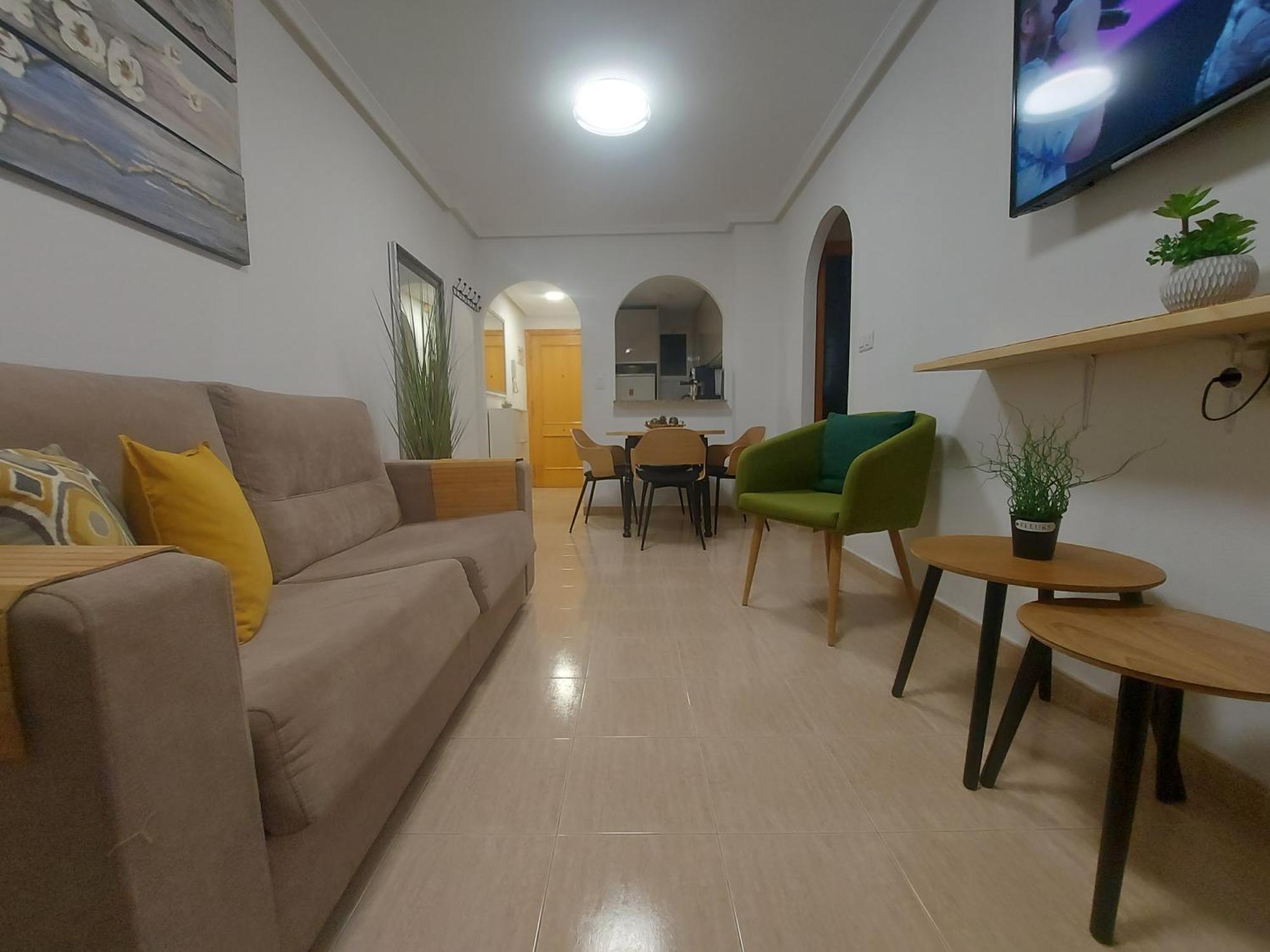 Linmarko Apartamento En Centro De Торевьиа Экстерьер фото